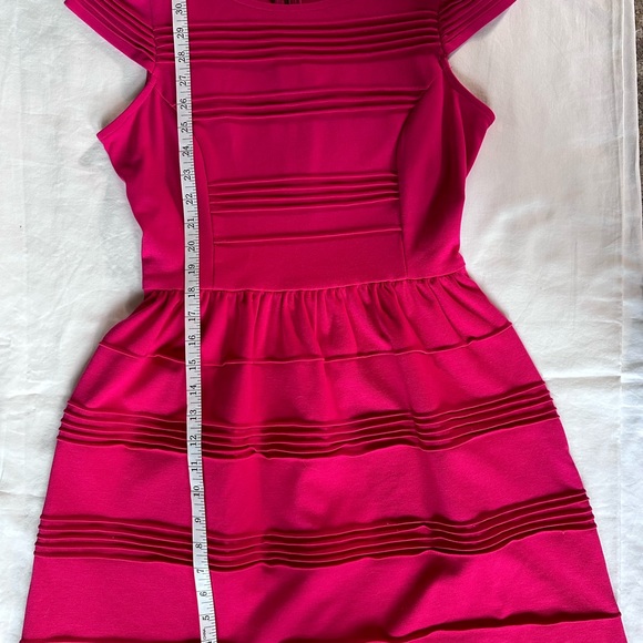 Fit and flare dress - Picture 2 of 8